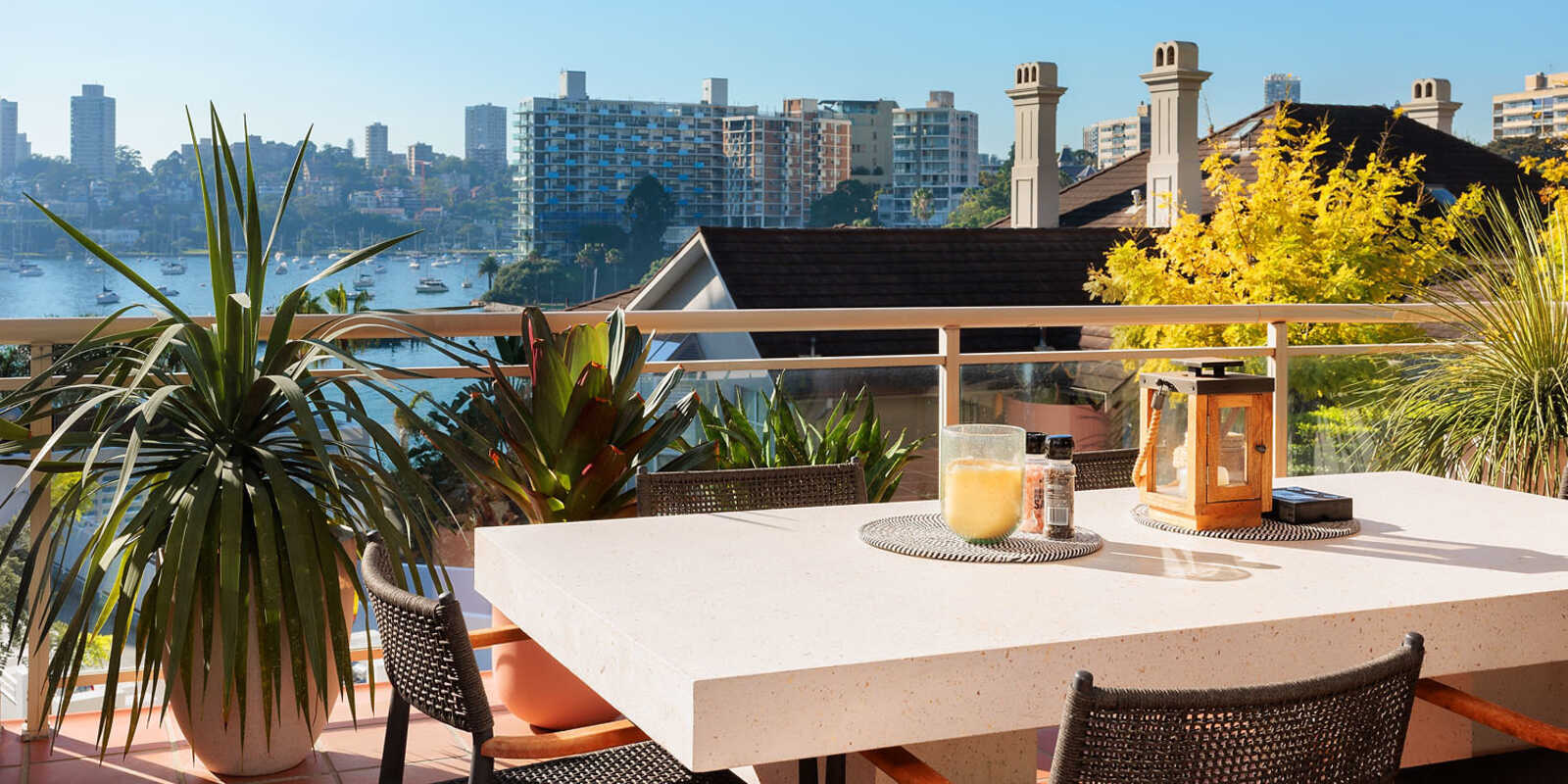 4/11 Billyard Avenue Elizabeth Bay