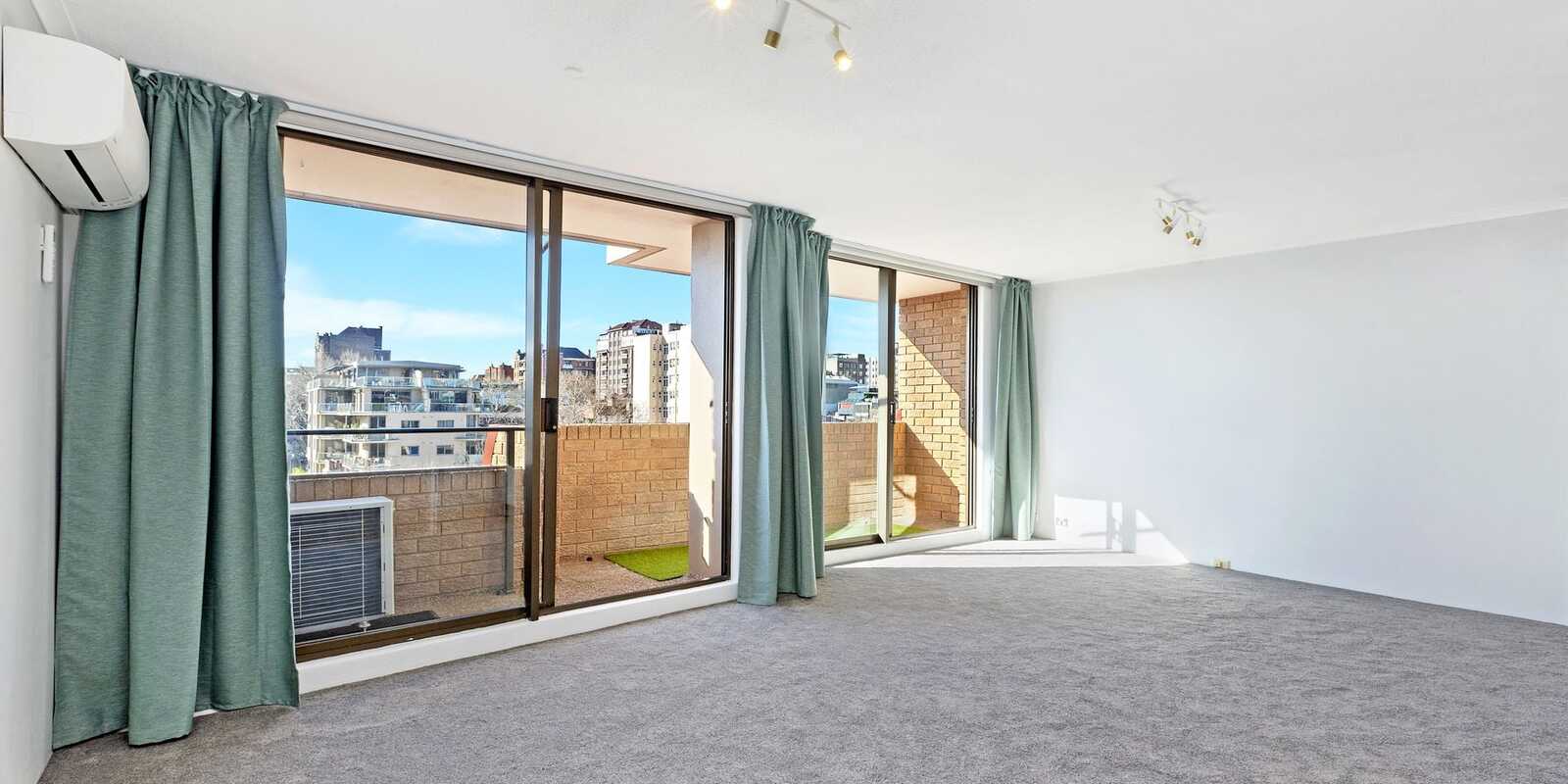 1703/73 Victoria Street Potts Point