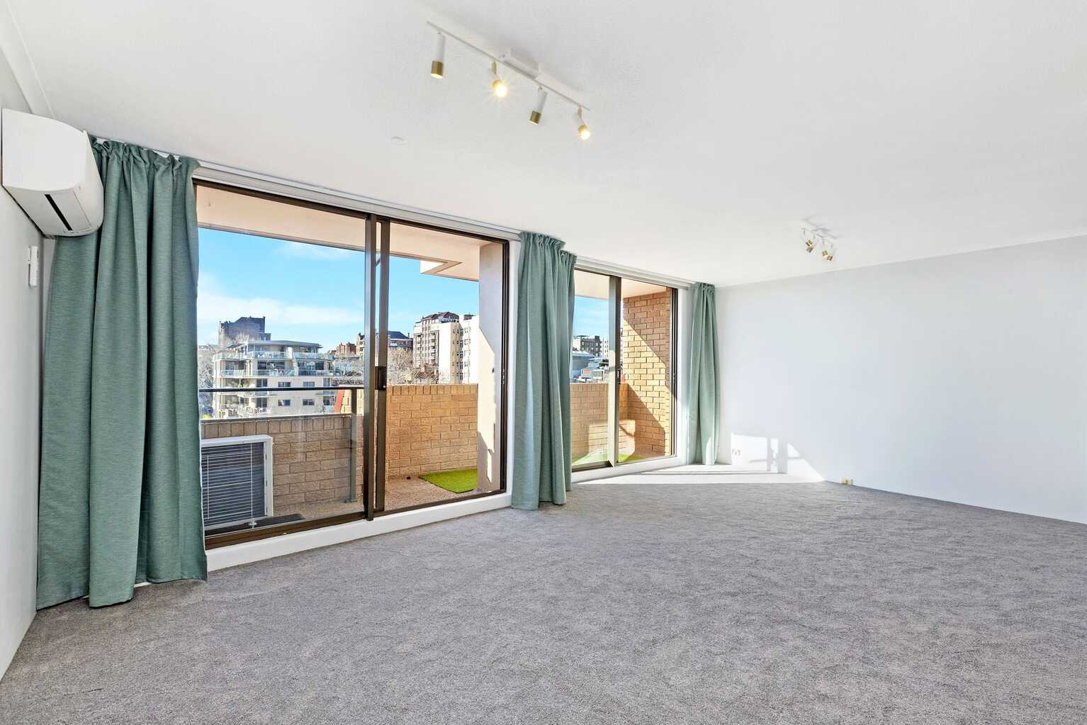 1703/73 Victoria Street Potts Point