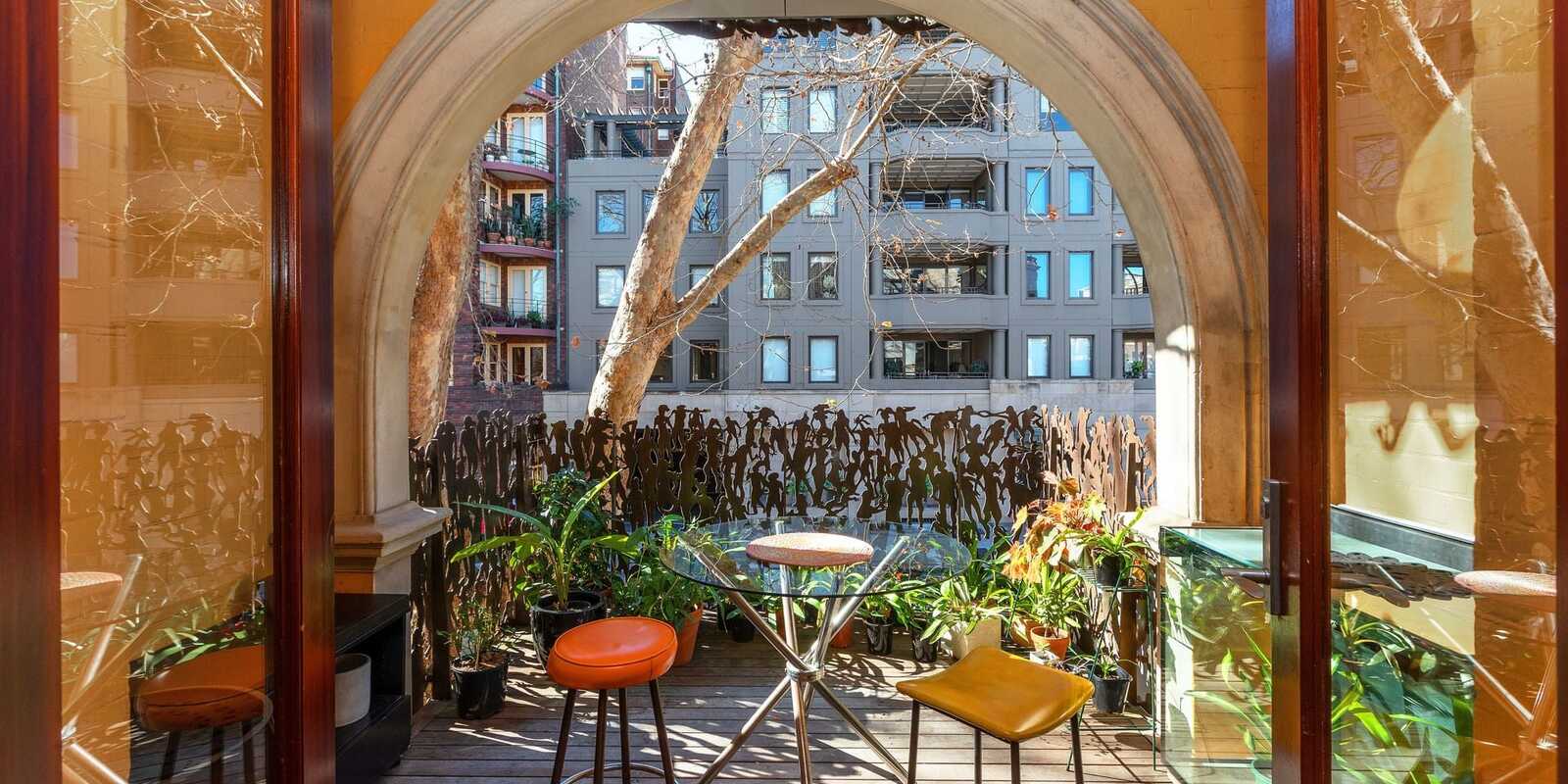 2/57 Macleay Street Potts Point