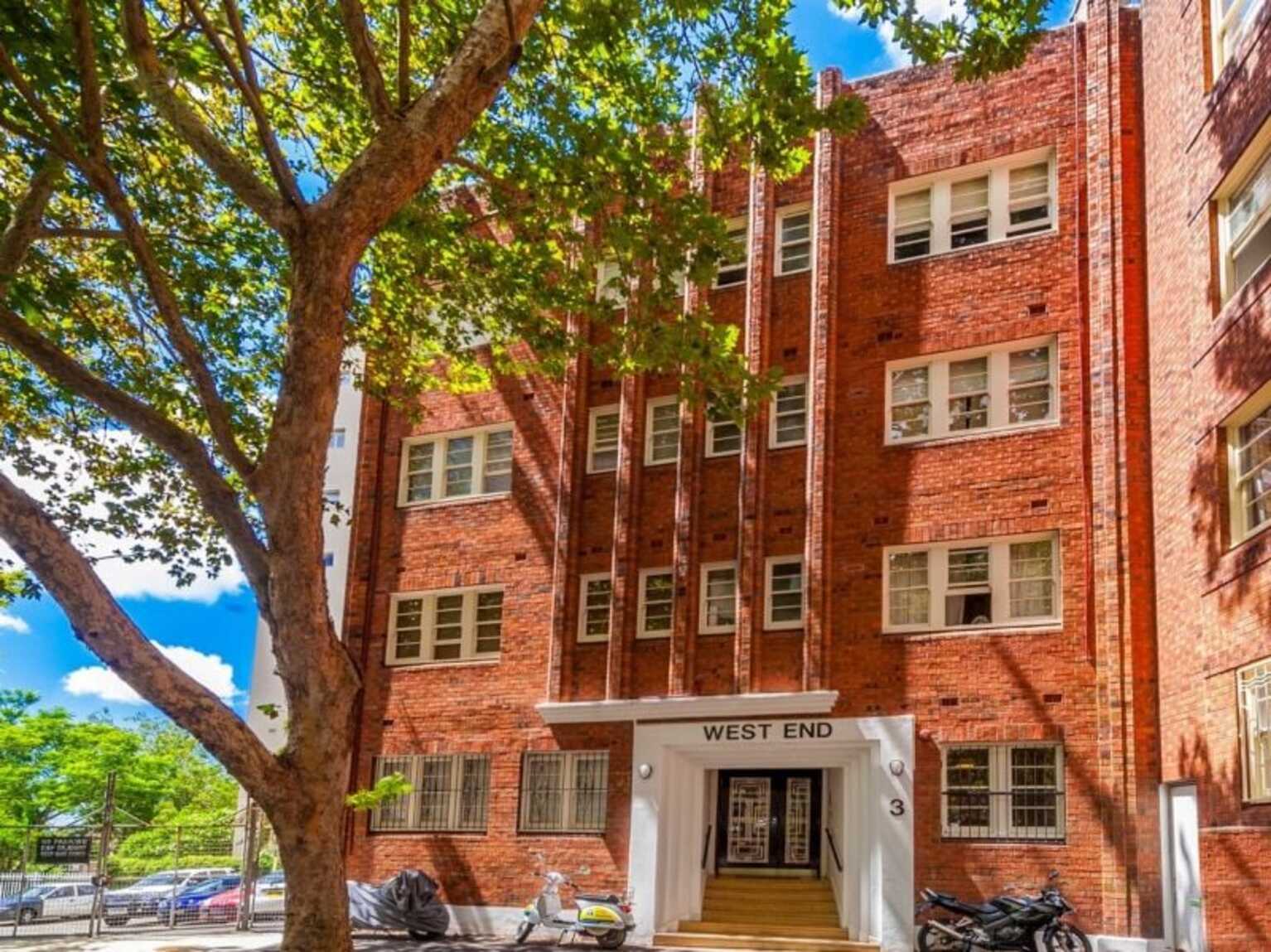 41/3 Crick Avenue Potts Point