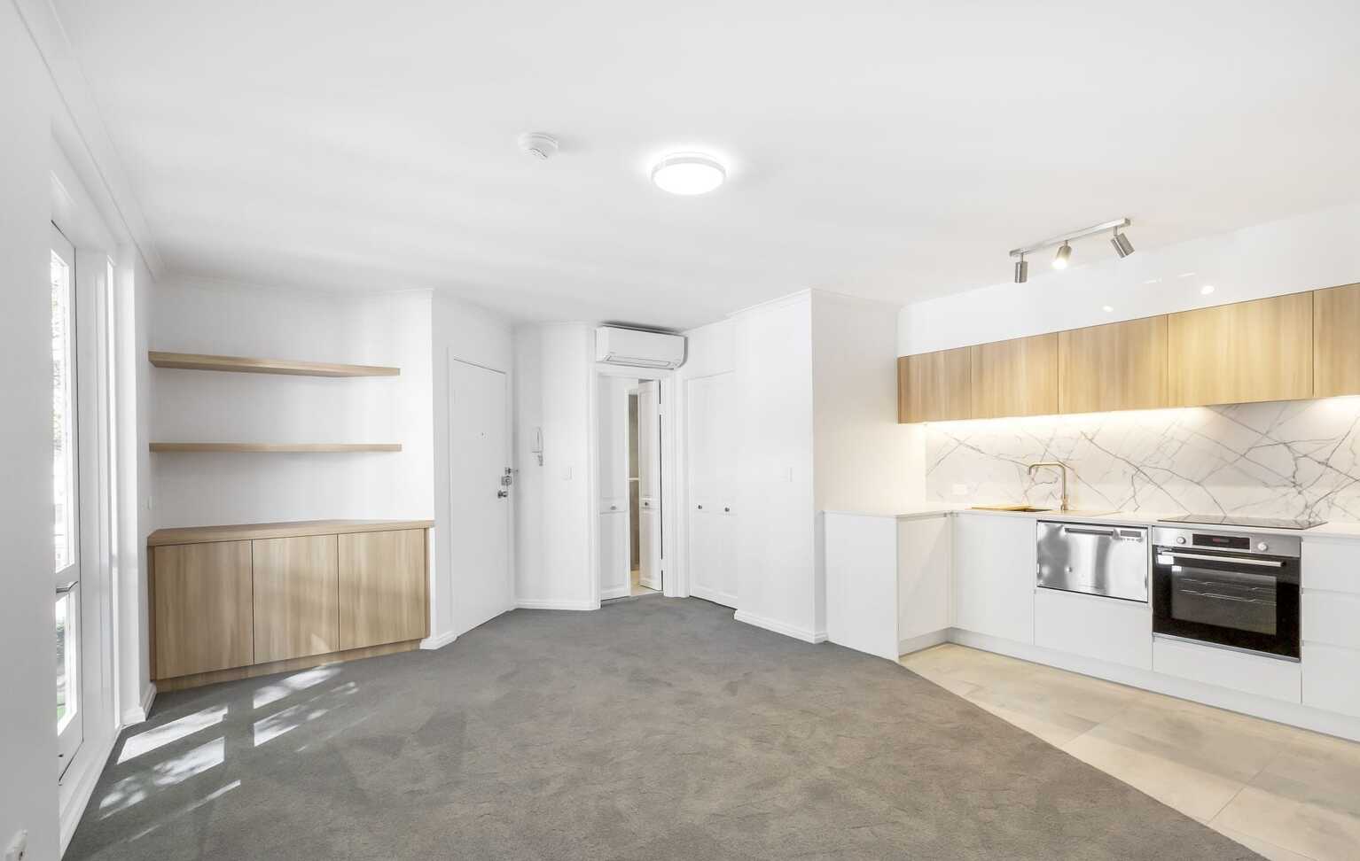 2/1 Robinson Street Woolloomooloo