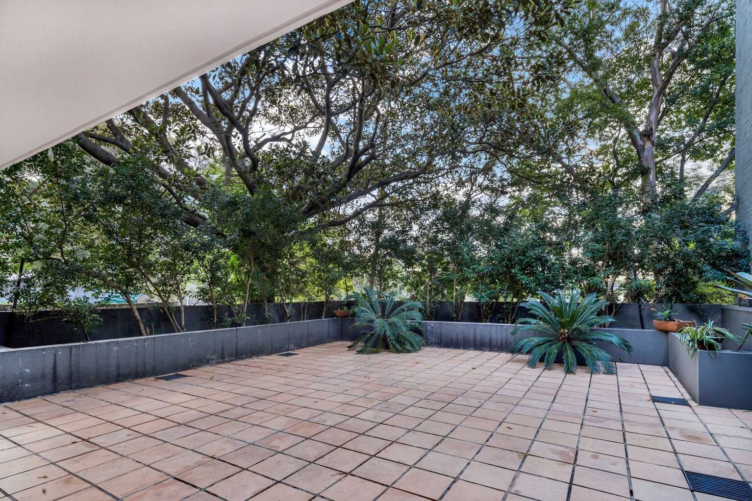 1/187 Bourke Street Darlinghurst