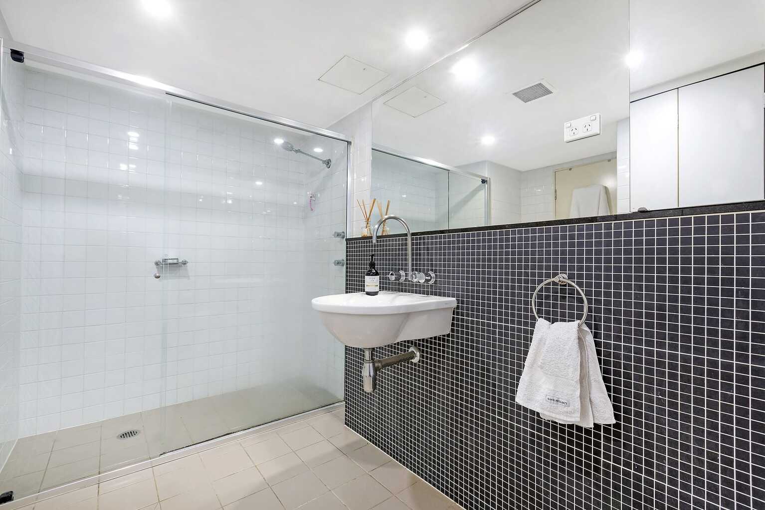 424/357 Glenmore Road Paddington