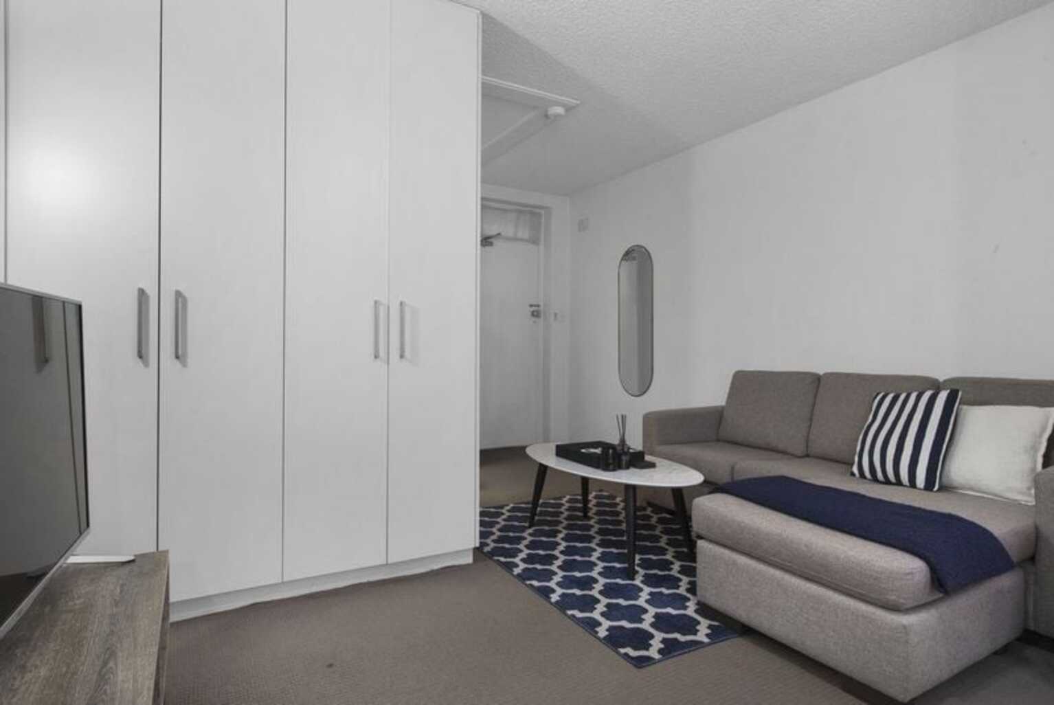 2/147-151 Brougham Street Woolloomooloo