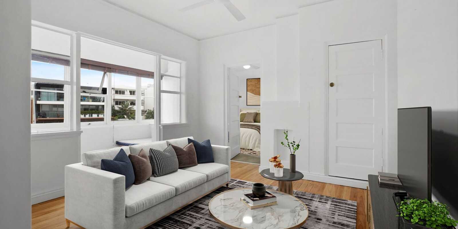 12/33 Campbell Parade North Bondi