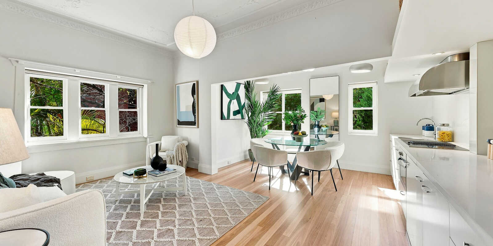 2/2a Challis Avenue Potts Point