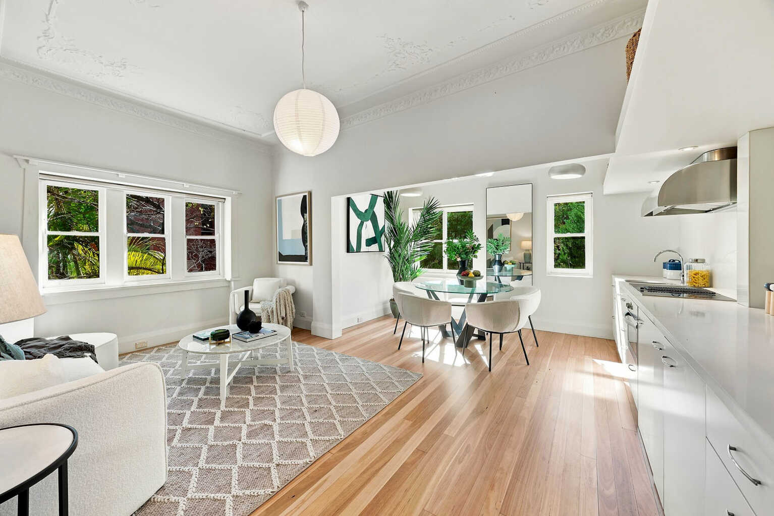 2/2a Challis Avenue Potts Point