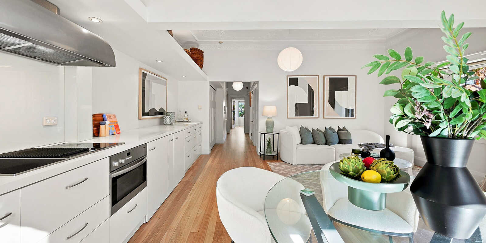2/2a Challis Avenue Potts Point