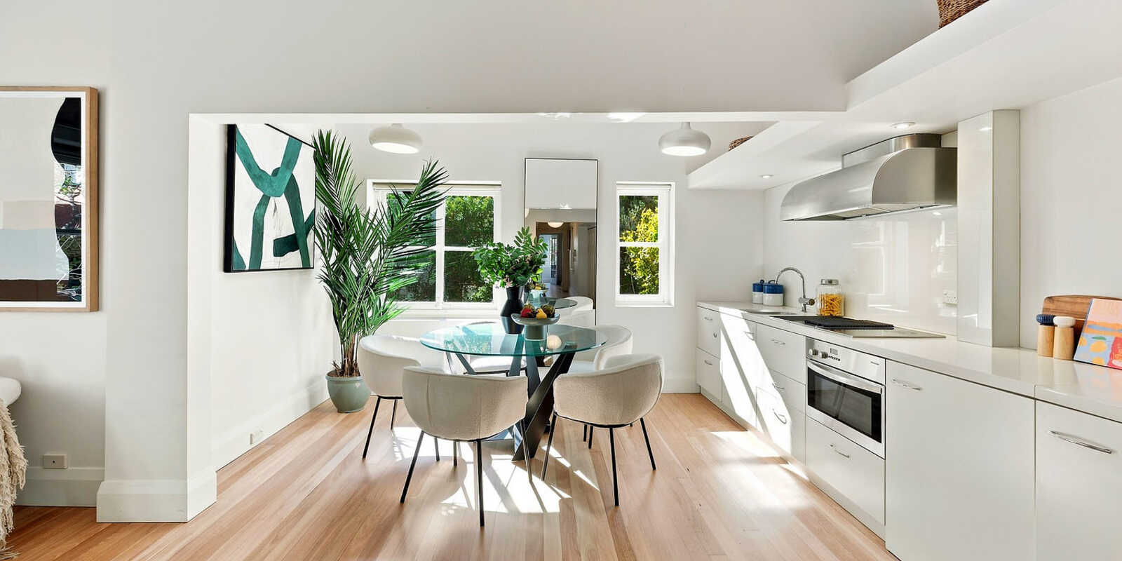 2/2a Challis Avenue Potts Point