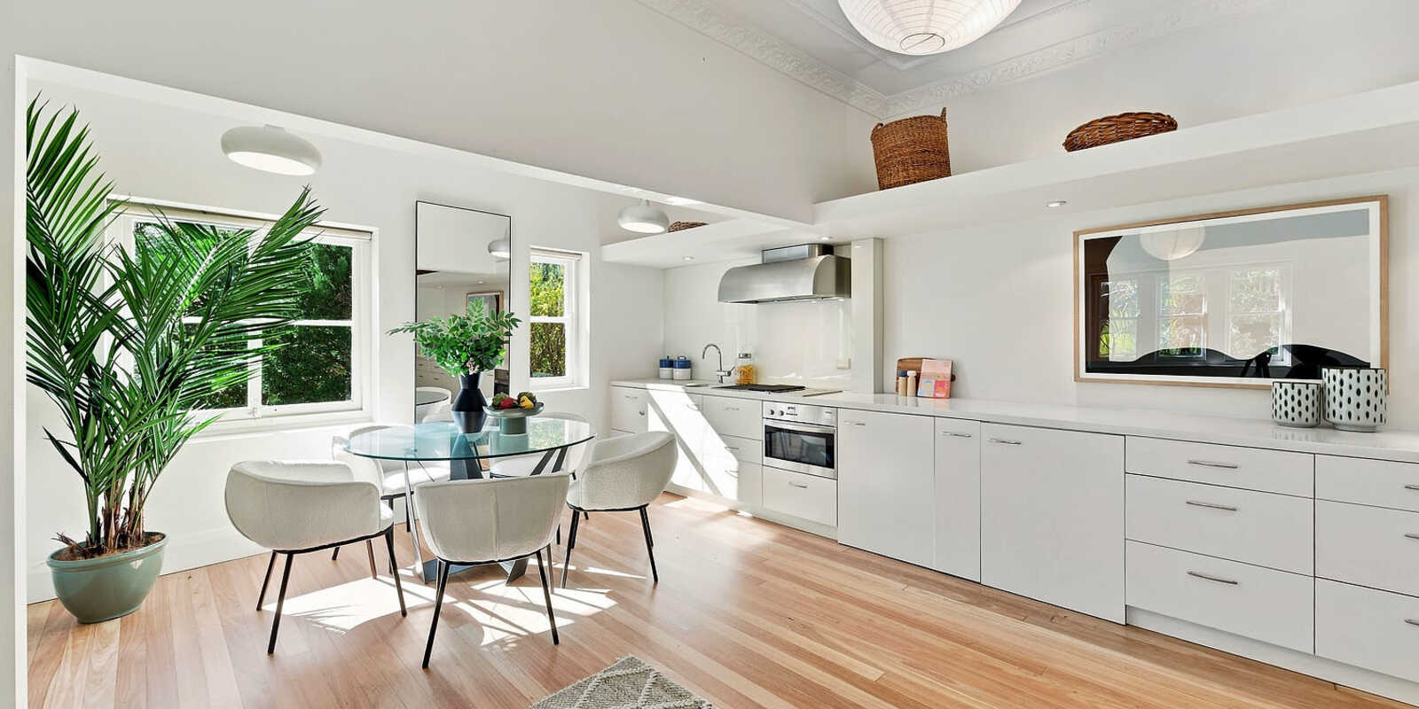 2/2a Challis Avenue Potts Point