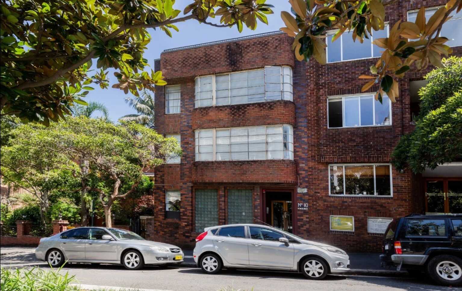 13/10 Challis Avenue Potts Point