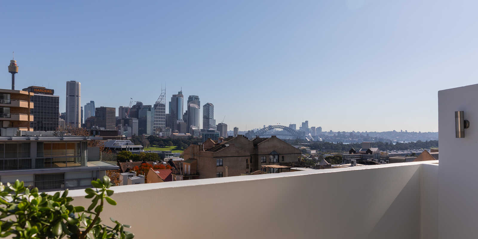 608/227 Victoria Street Darlinghurst