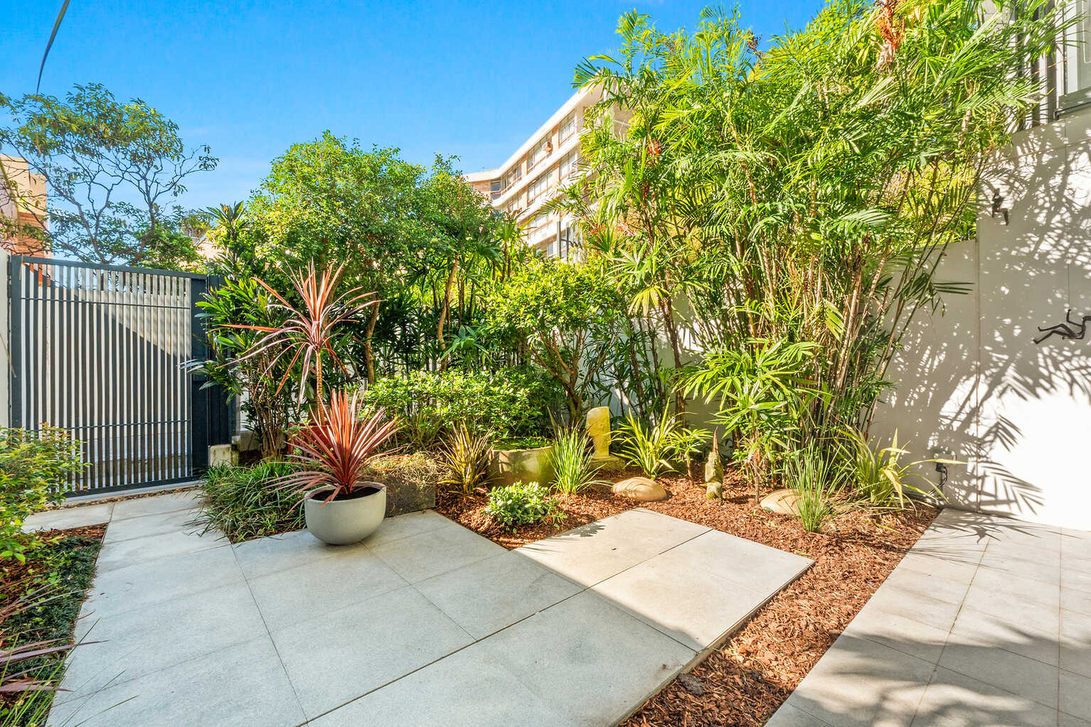 204/21 Elizabeth Bay Road Elizabeth Bay