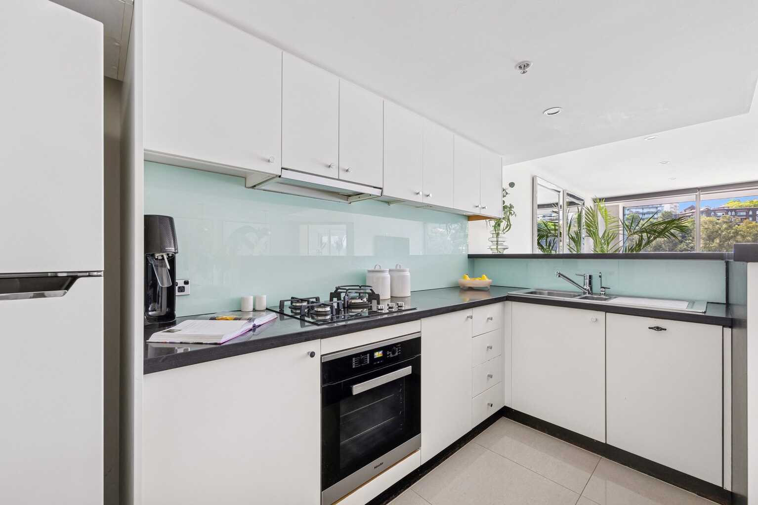 226/6 Cowper Wharf Road Woolloomooloo