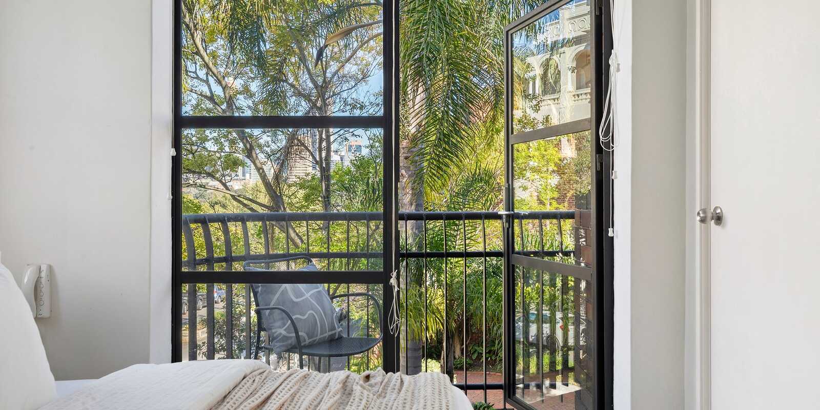 13/10 Challis Avenue Potts Point 13/10 Challis Avenue Potts Point