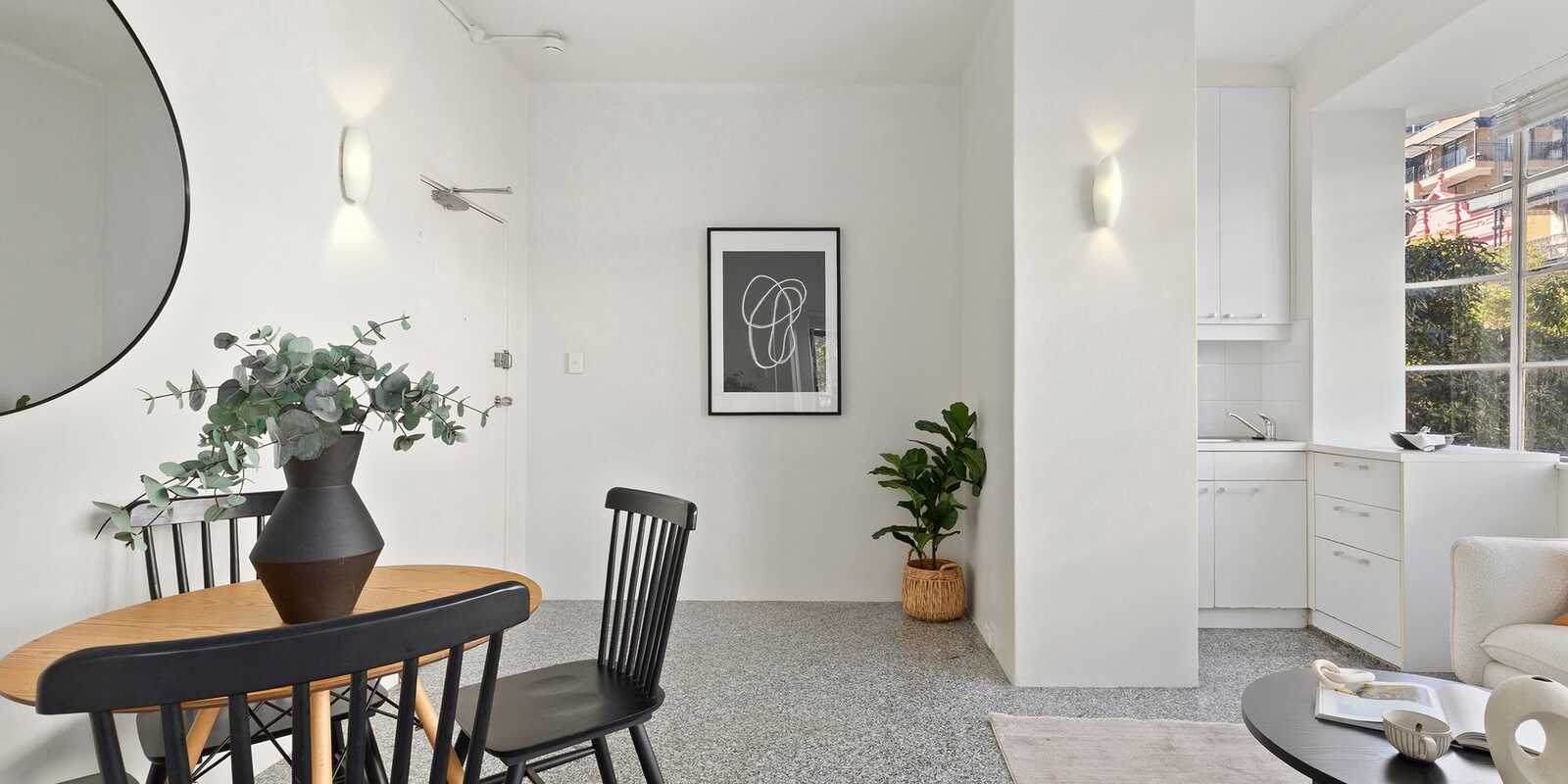 13/10 Challis Avenue Potts Point 13/10 Challis Avenue Potts Point