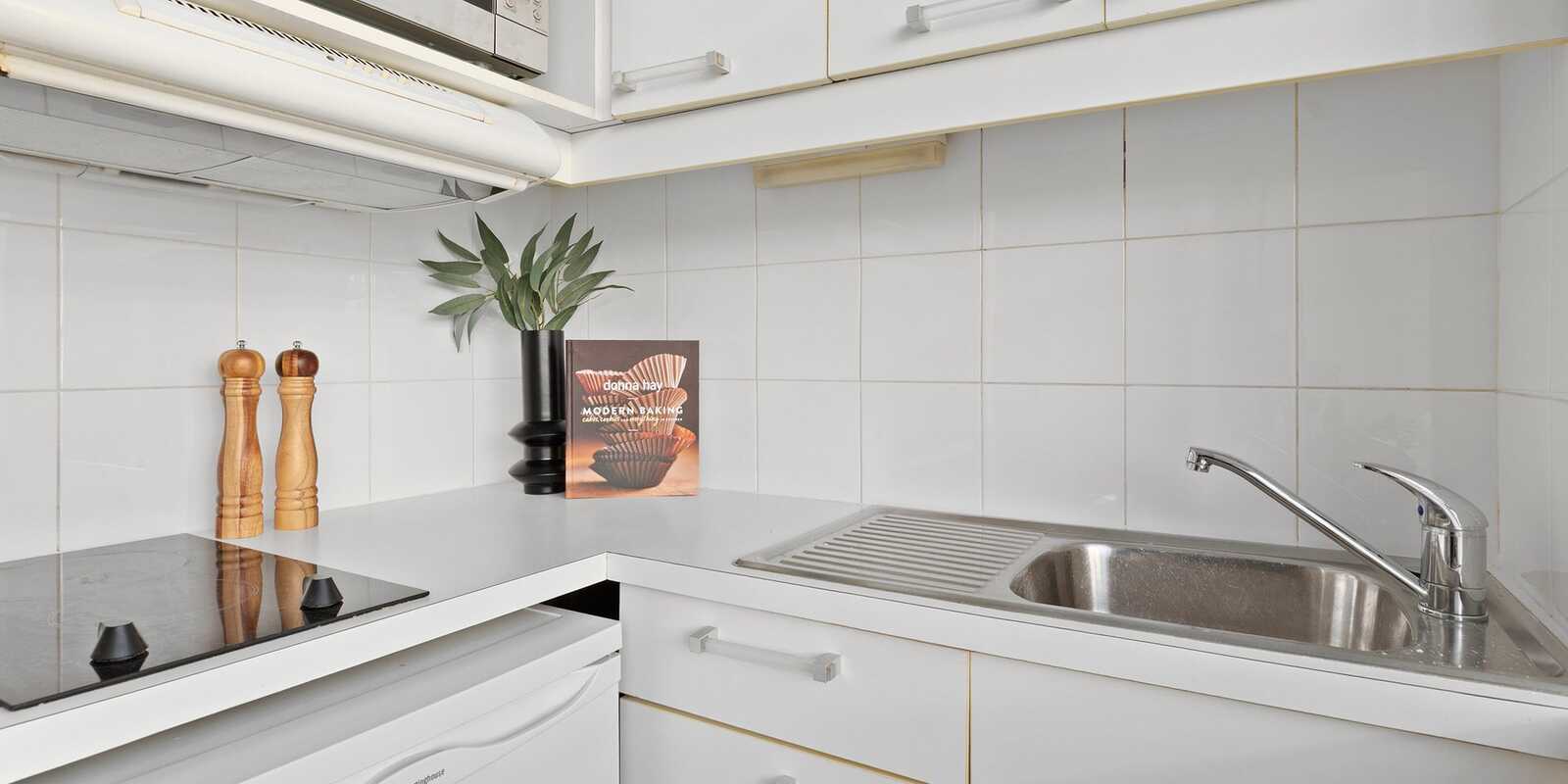 13/10 Challis Avenue Potts Point 13/10 Challis Avenue Potts Point