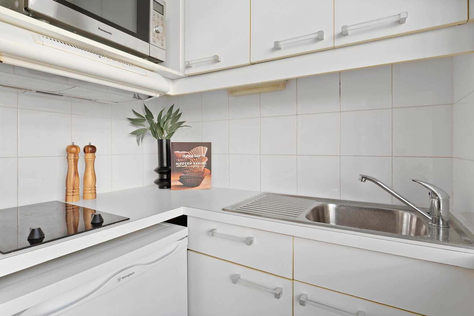 13/10 Challis Avenue Potts Point 13/10 Challis Avenue Potts Point
