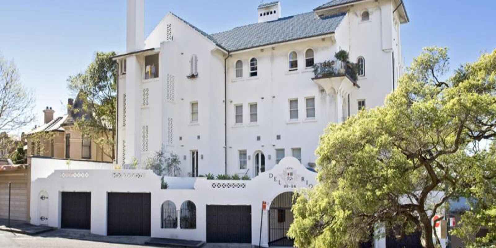 2/22-24 Billyard Avenue Elizabeth Bay 2/22-24 Billyard Avenue Elizabeth Bay