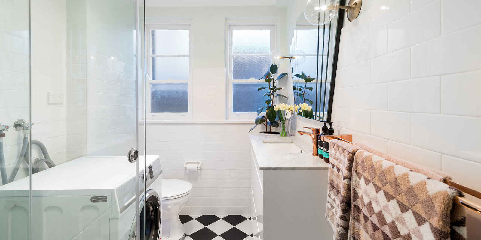 23/25 Billyard Avenue Elizabeth Bay