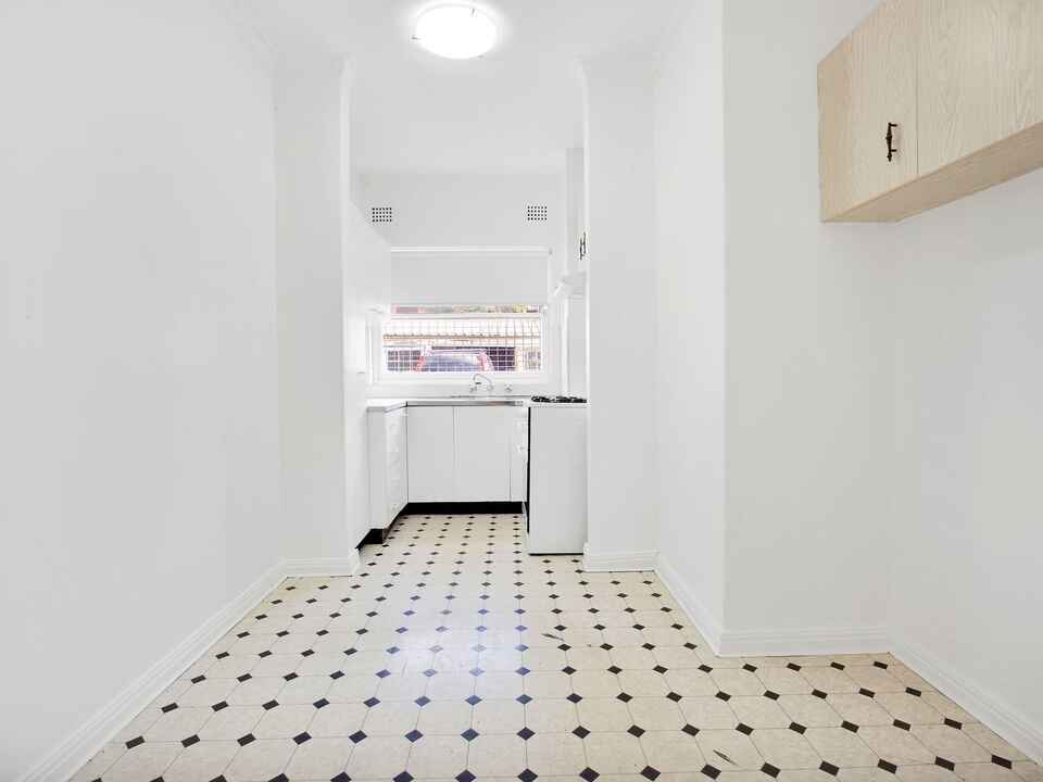 2/26 Balfour Road Rose Bay