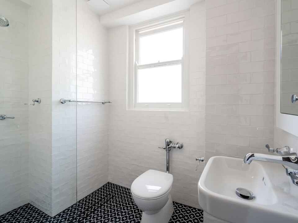 64/117 Macleay Street Potts Point