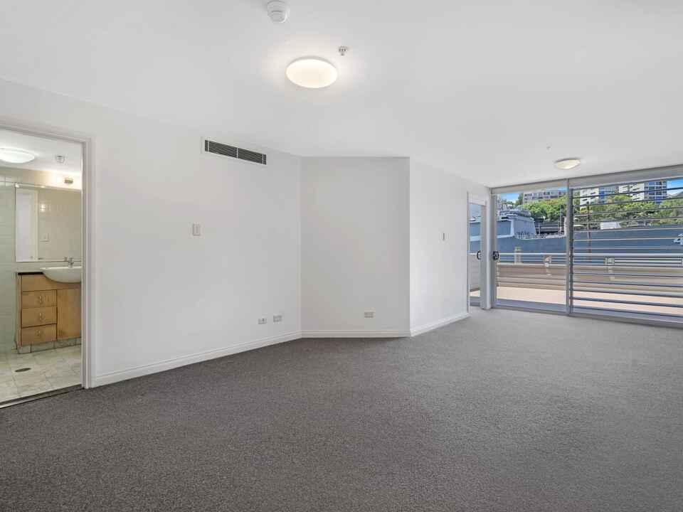 138/6 Cowper Wharf Road Woolloomooloo