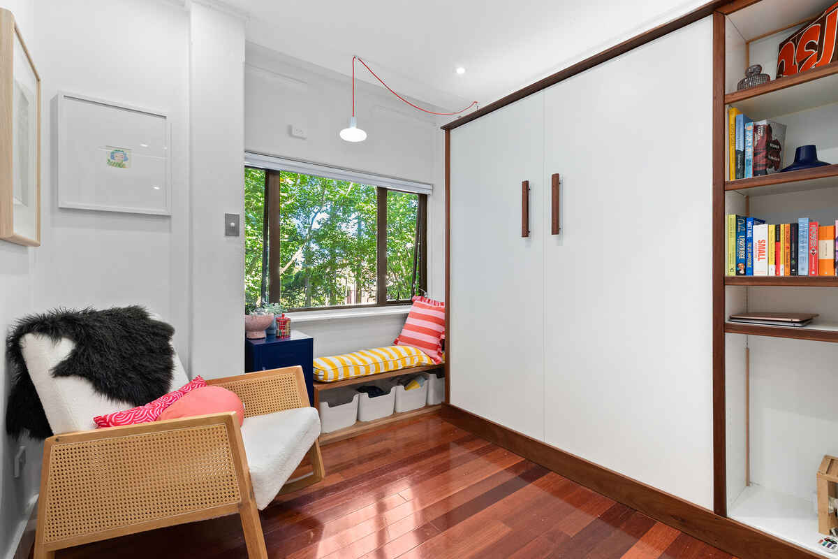 202/117d Macleay Street Potts Point