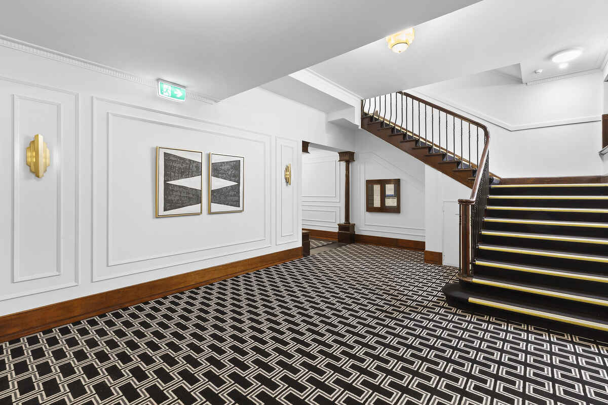 202/117d Macleay Street Potts Point