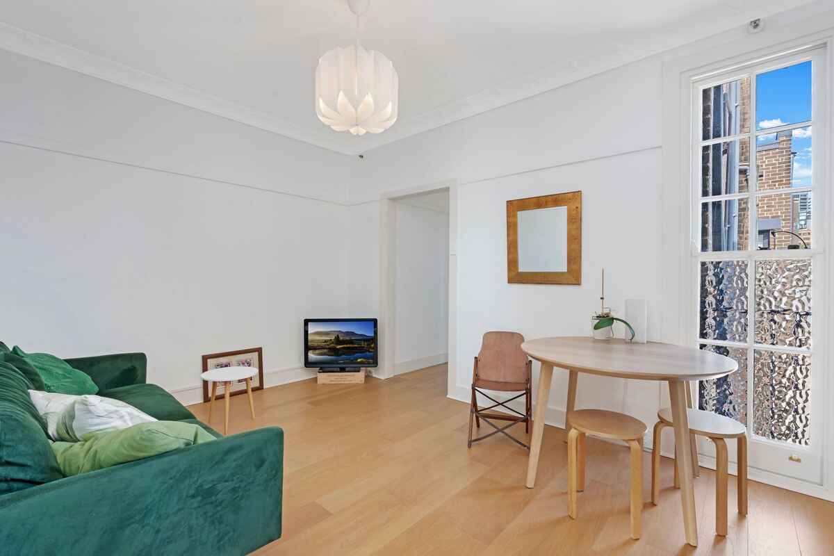 13/6-8 Hughes Street Potts Point