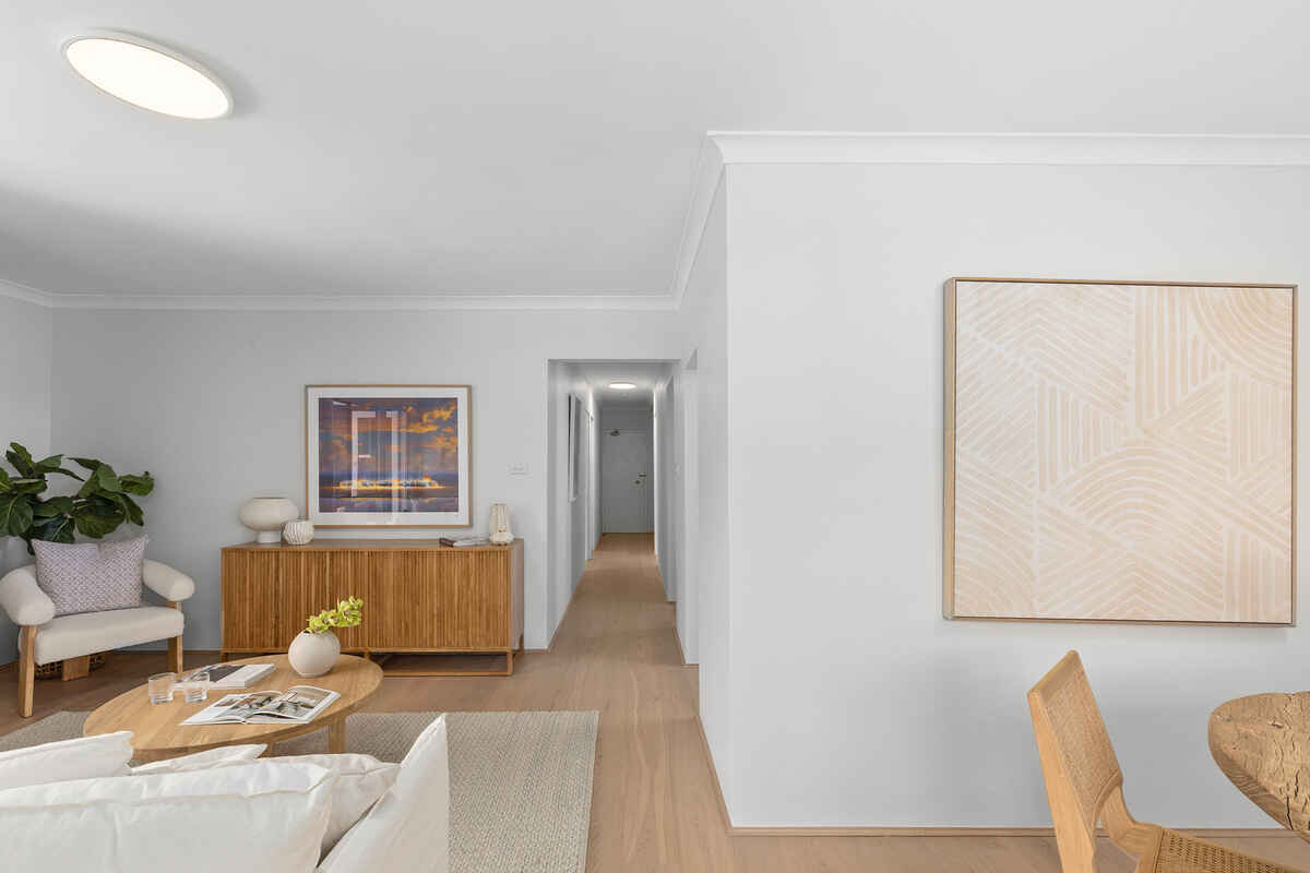 9/4 Carr Street Coogee