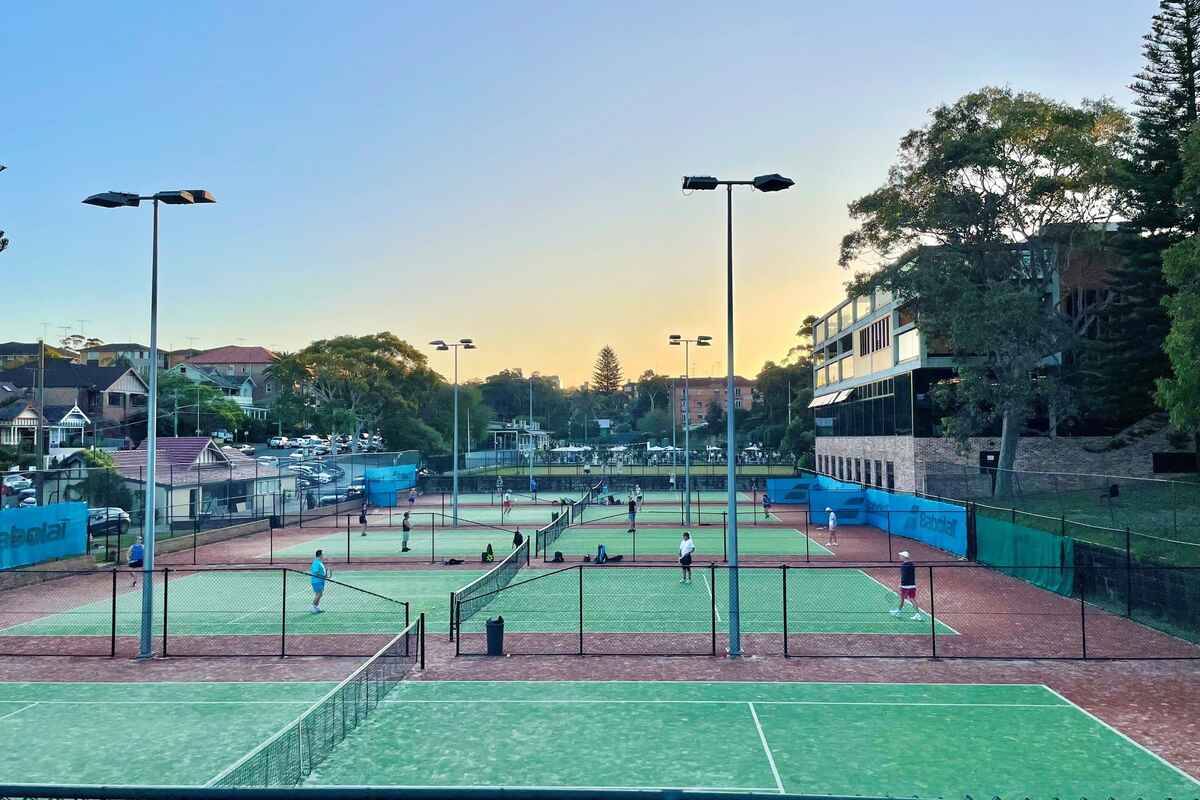 9/4 Carr Street Coogee