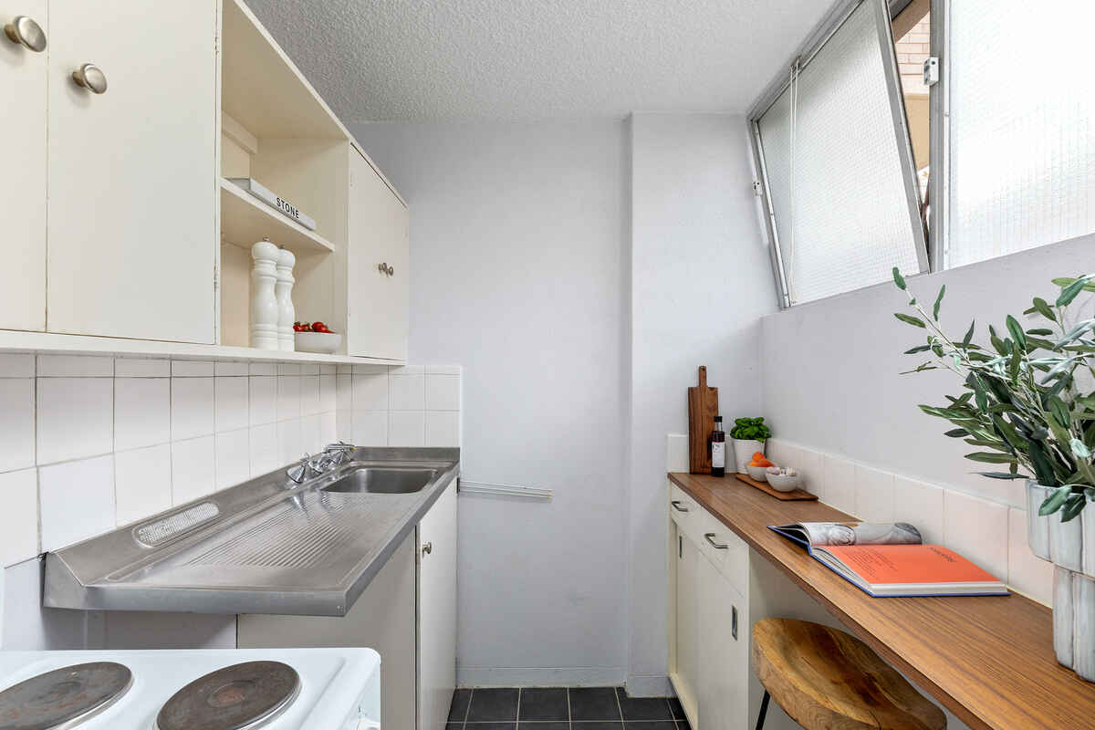 38/50-58 Roslyn Gardens Elizabeth Bay 38/50-58 Roslyn Gardens Elizabeth Bay