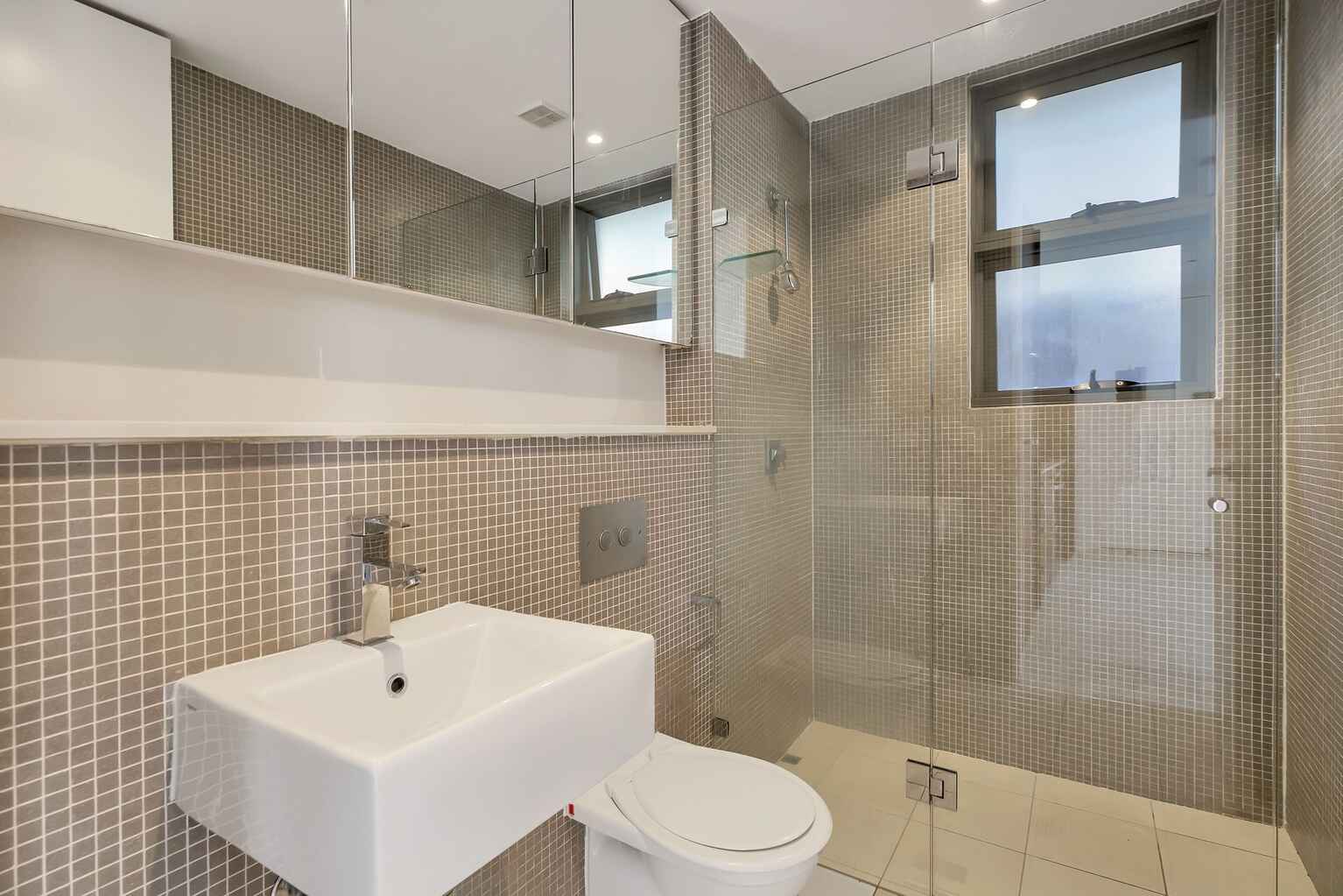 26/7-9 Alison Road Kensington