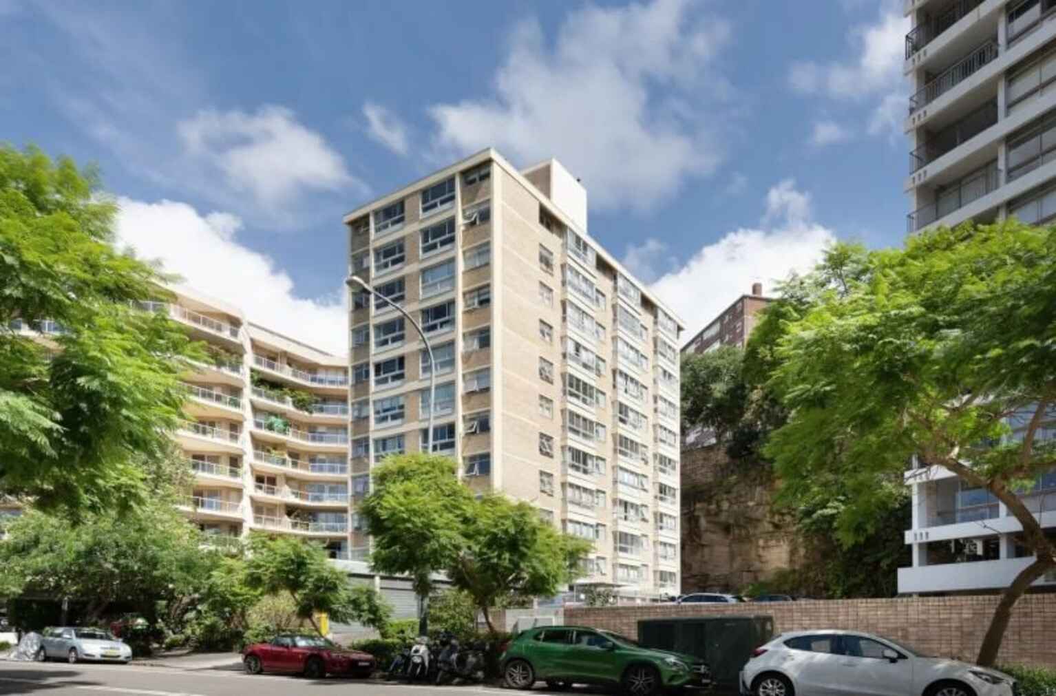 25/51 Roslyn Gardens Elizabeth Bay