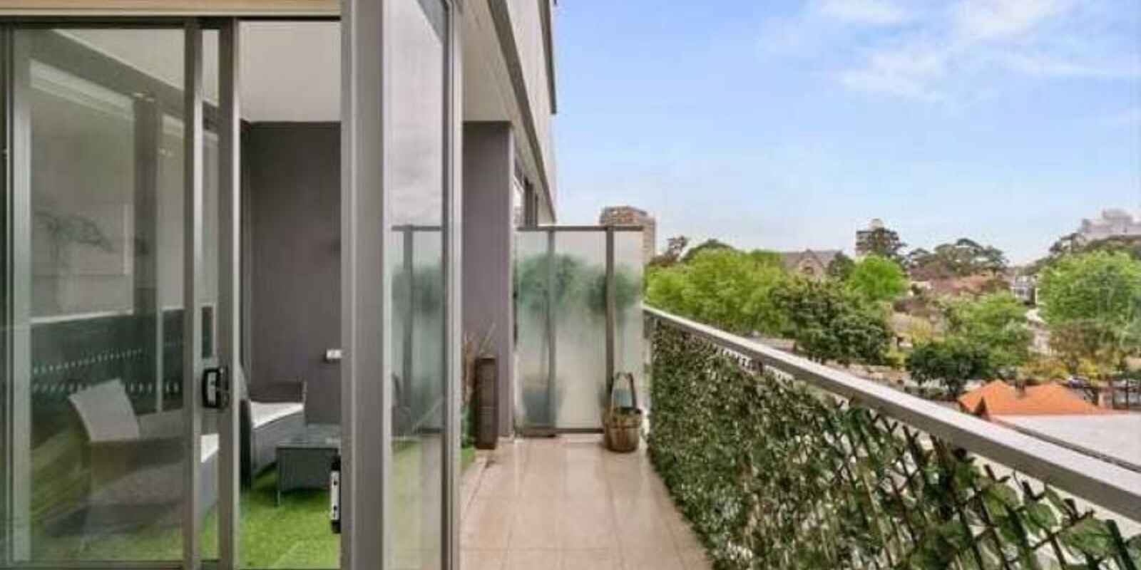 712/225 Pacific Highway North Sydney