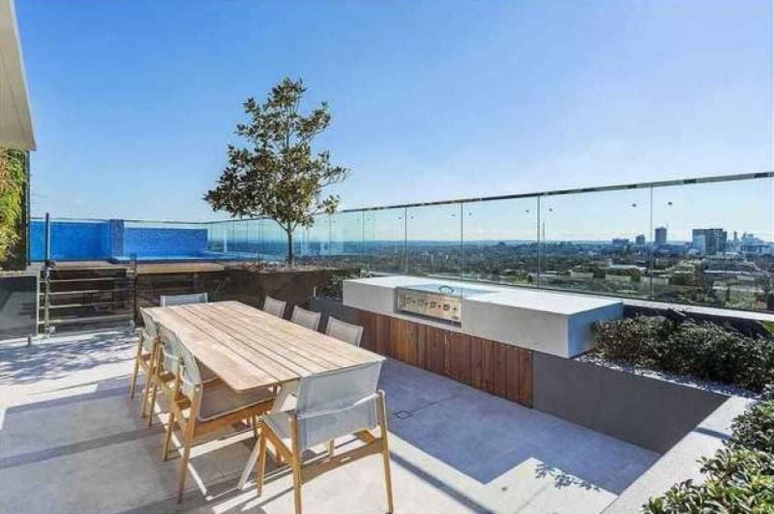 712/225 Pacific Highway North Sydney