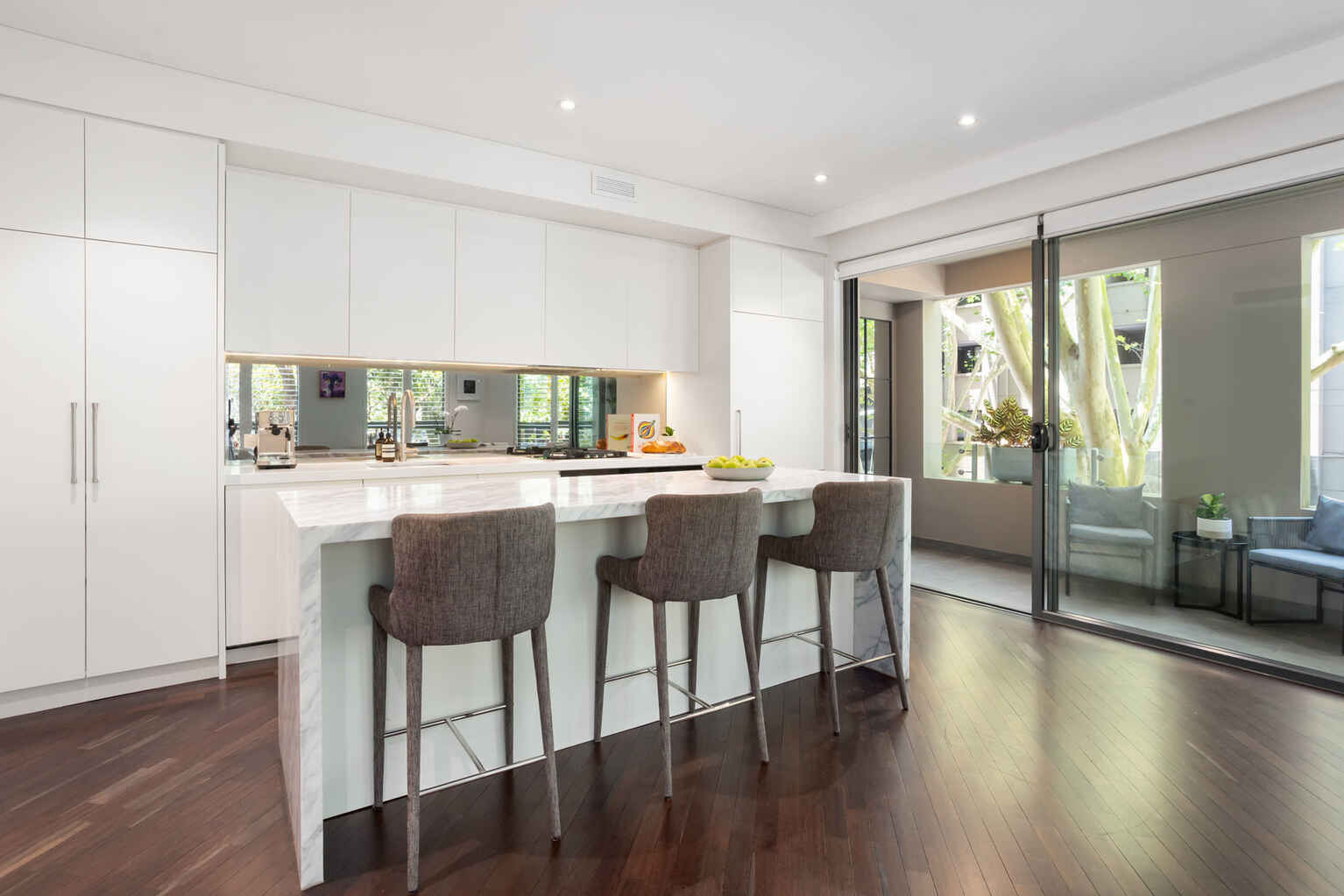 2/75 Macleay Street Potts Point