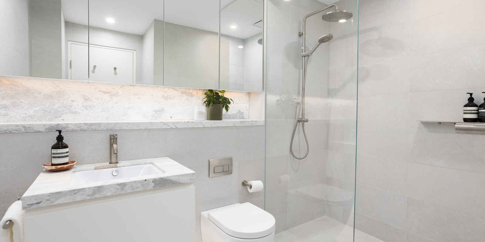 2/75 Macleay Street Potts Point