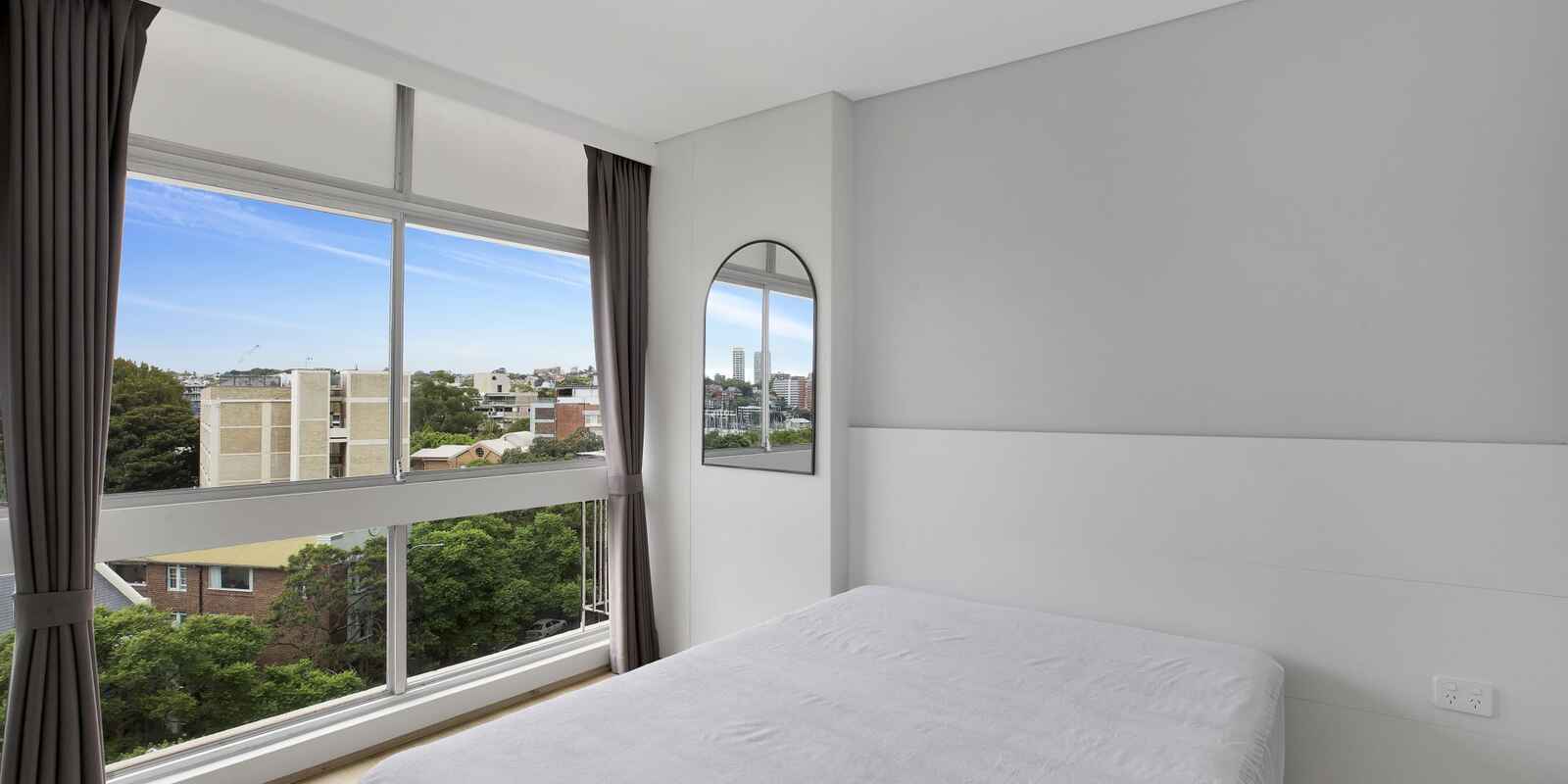 43/41-49 Roslyn Gardens Elizabeth Bay