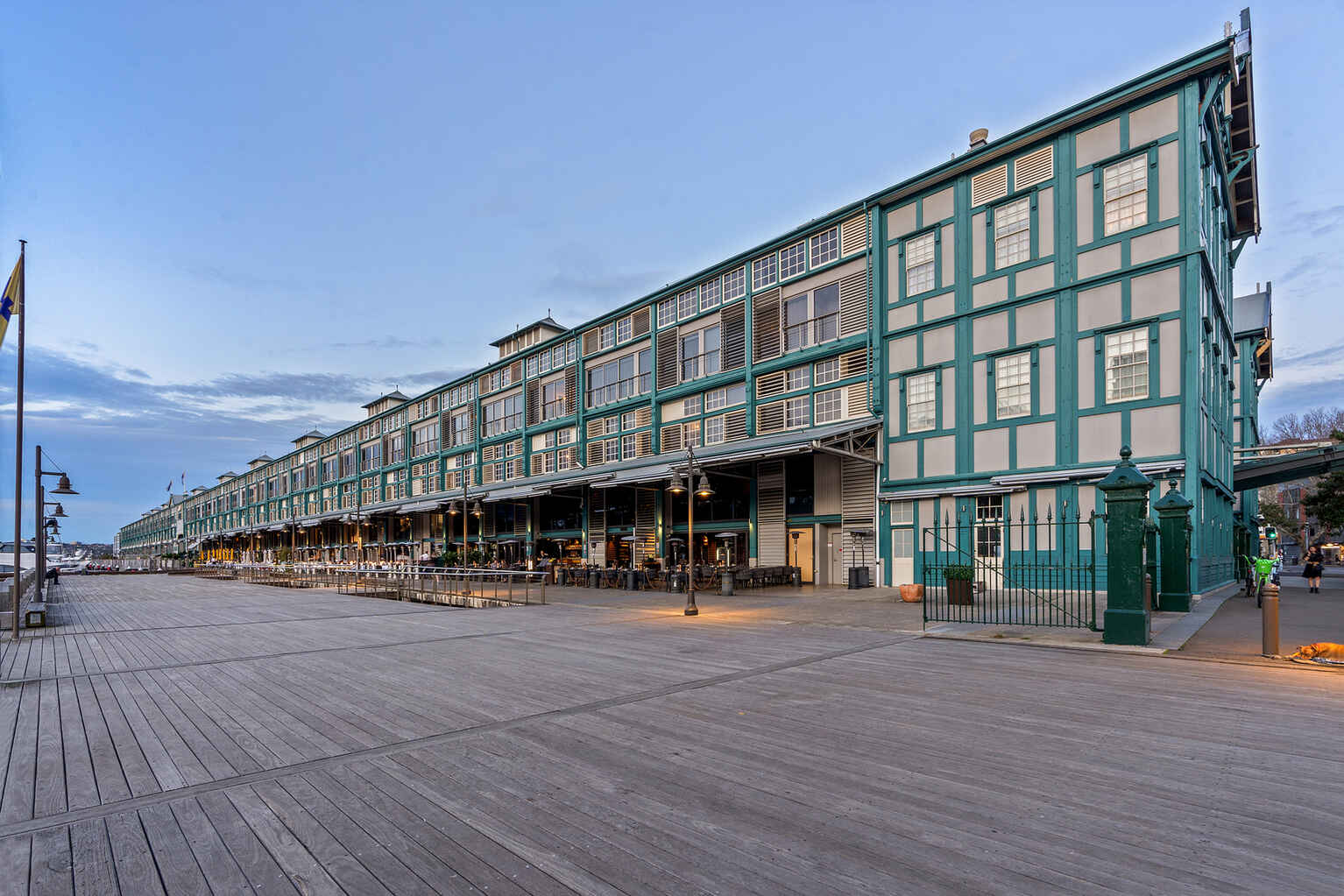 226/6 Cowper Wharf Road Woolloomooloo