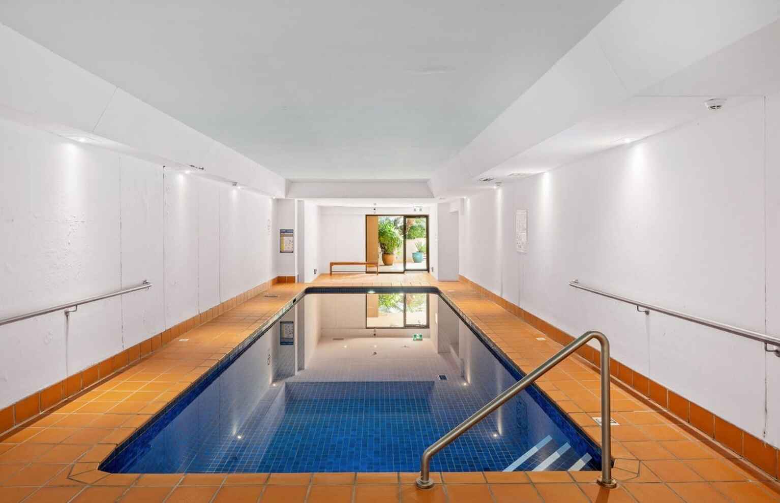 1904/73 Victoria Street Potts Point