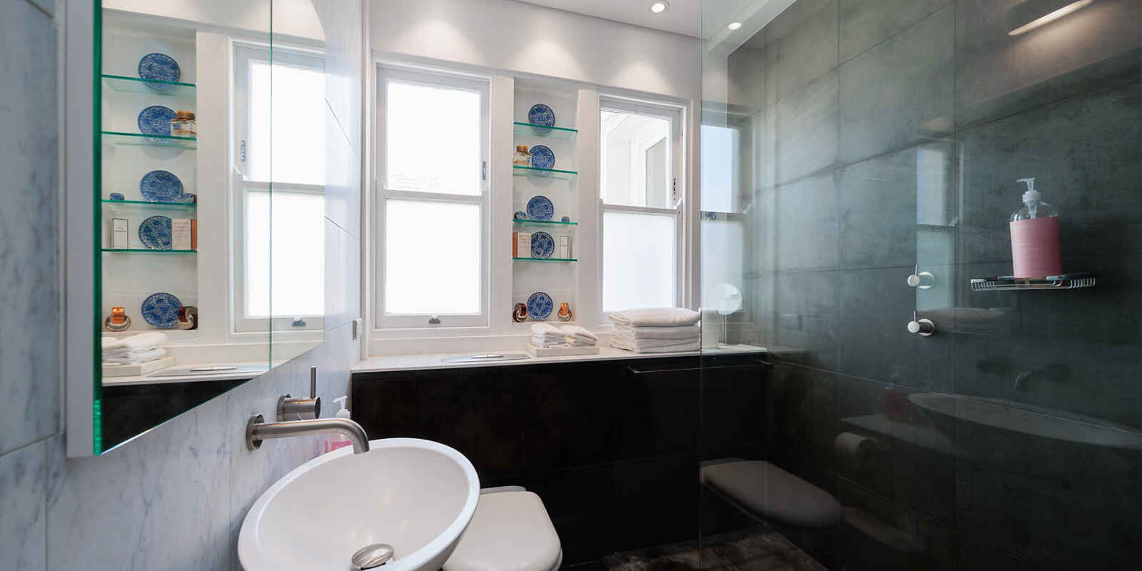 33/7 Springfield Avenue Potts Point