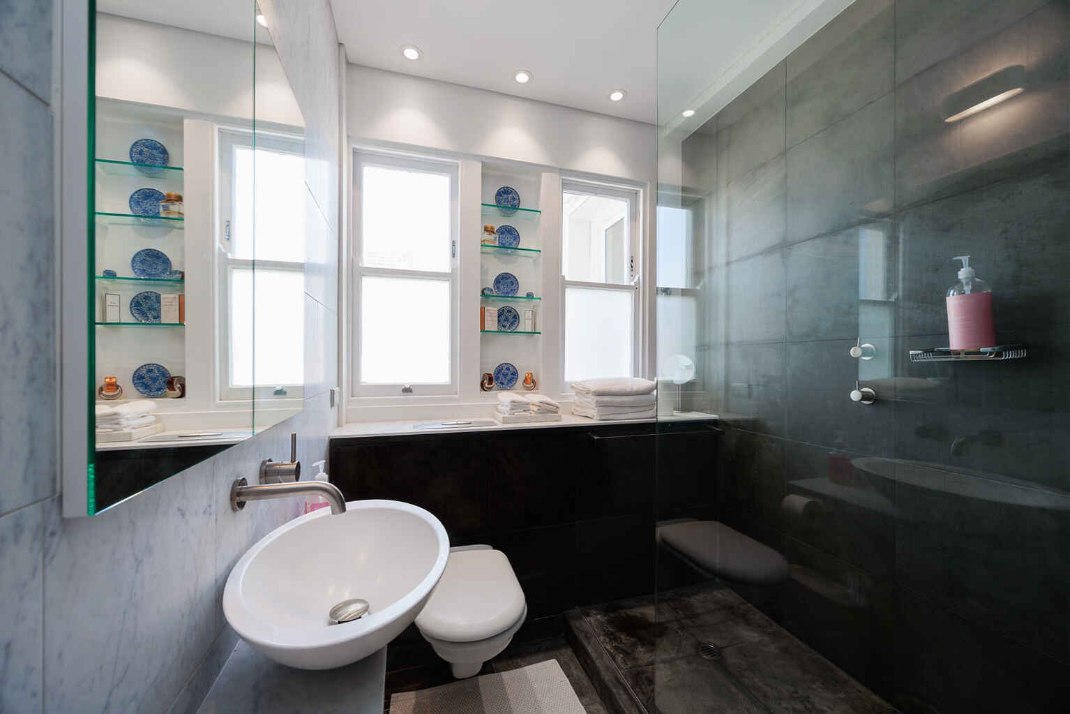 33/7 Springfield Avenue Potts Point