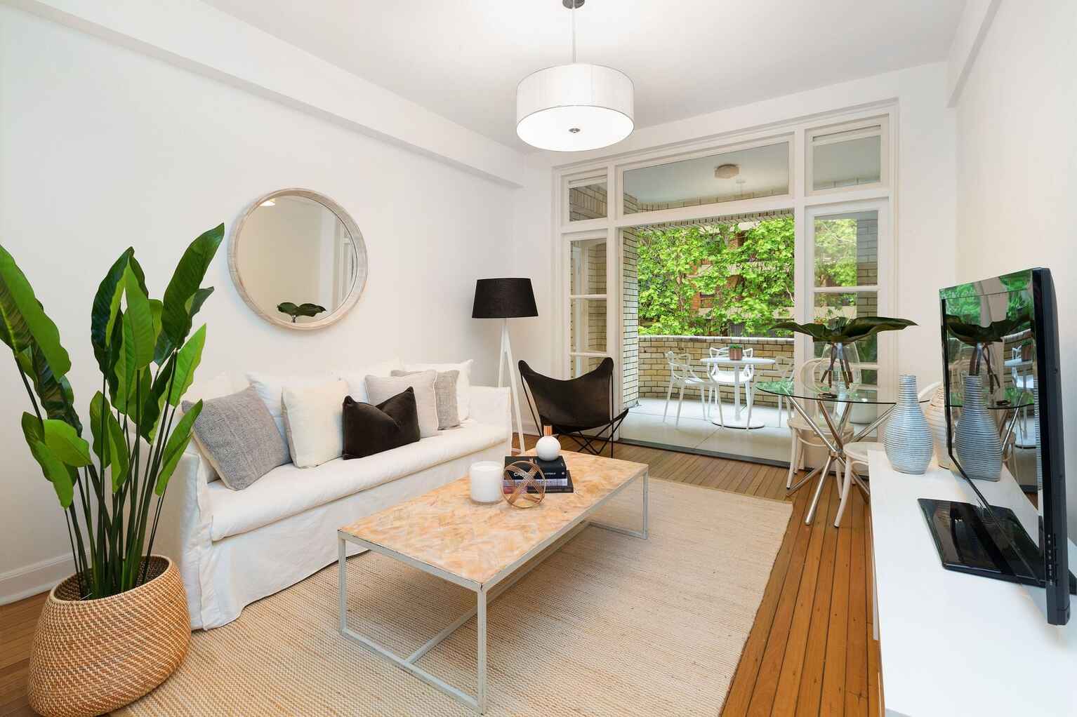 10/22 Roslyn Gardens Elizabeth Bay