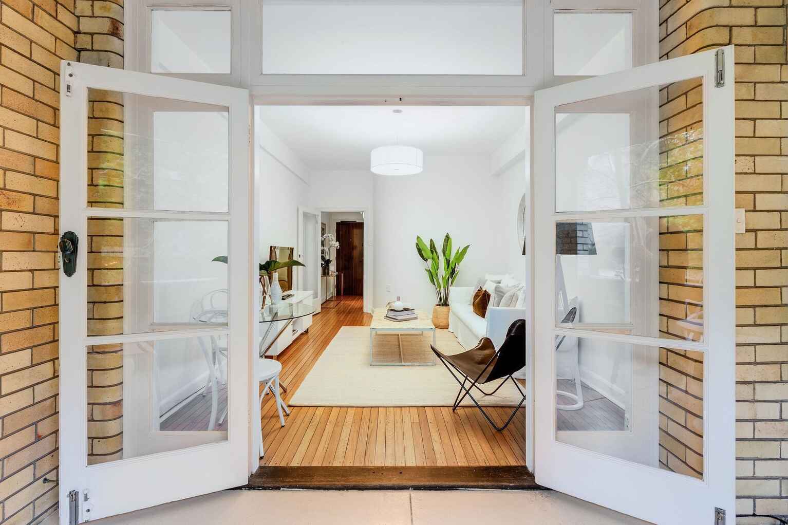 10/22 Roslyn Gardens Elizabeth Bay