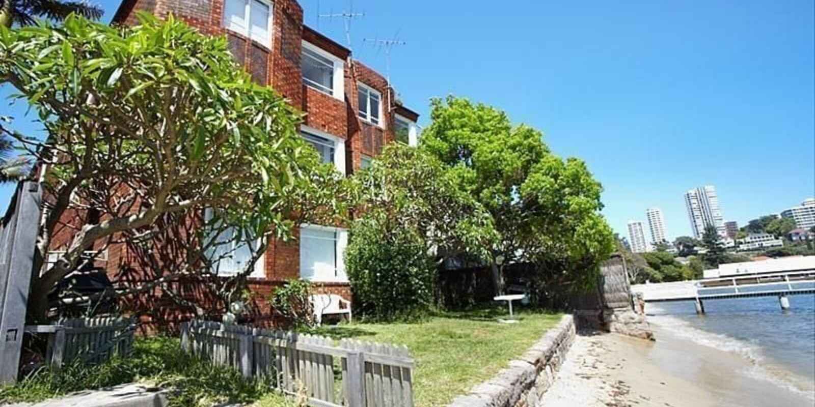 9/6 Stafford Street Double Bay