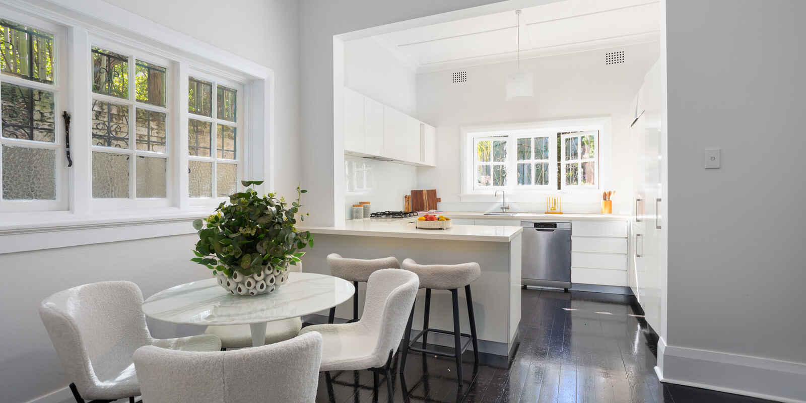 1/4 Holdsworth Avenue Elizabeth Bay 1/4 Holdsworth Avenue Elizabeth Bay