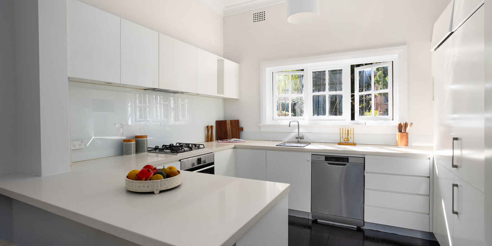 1/4 Holdsworth Avenue Elizabeth Bay 1/4 Holdsworth Avenue Elizabeth Bay